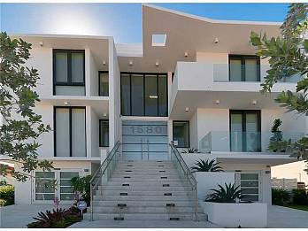 1580 treasure drive. Homes for sale in Miami Beach