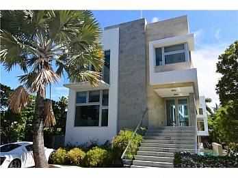 226 palm av. Homes for sale in Miami Beach
