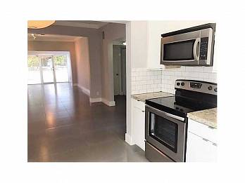 166 nw 47th ter. Homes for sale in Edgewater & Wynwood