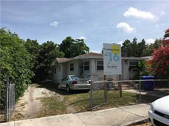 38 nw 33rd st. Homes for sale in Edgewater & Wynwood