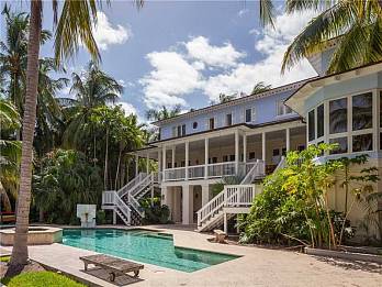 3311 s moorings way. Homes for sale in Coconut Grove