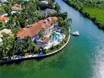 260 cape florida dr. Homes for sale in Key Biscayne