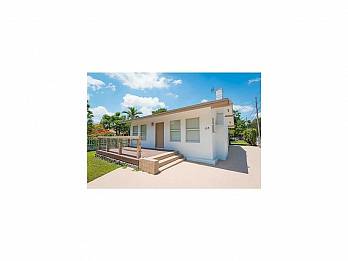 105 nw 31st st. Homes for sale in Edgewater & Wynwood