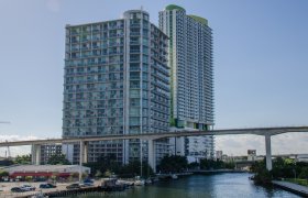 Neo Vertika. Condominiums for sale in Downtown Miami