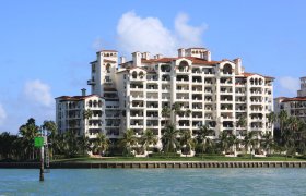 Bayview. Condominiums for sale in Fisher Island