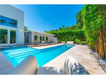 6071 n bay rd. Homes for sale in Miami Beach