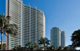 Porto Vita. Condominiums for sale in Aventura