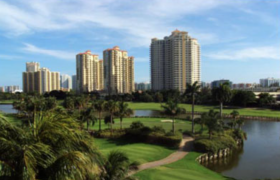 Turnberry on the Green. Condominiums for sale in Aventura